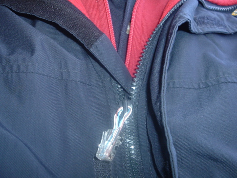 rj-45_zipper_pull_lr