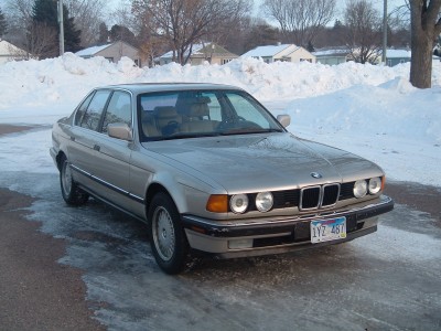 735i_fr_right