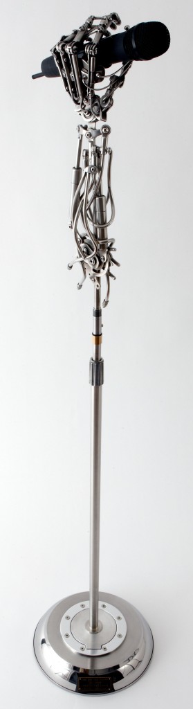hand_mic_stand
