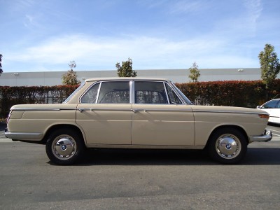 1967_2000tilux_1