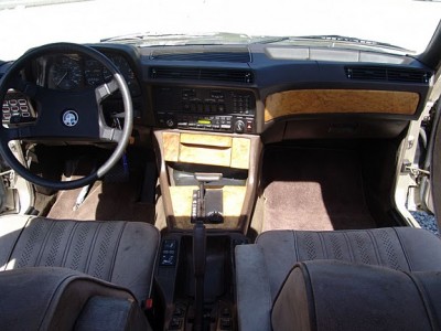 745i_dashboard