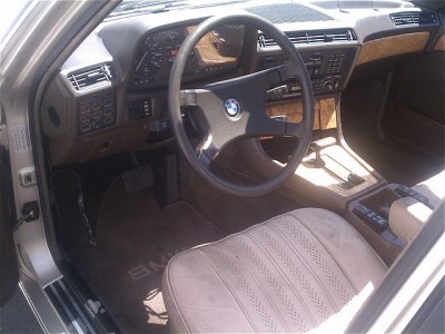 745i_steering_wheel