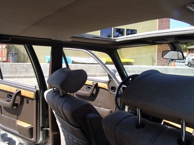 745i_sunroof_right_rear