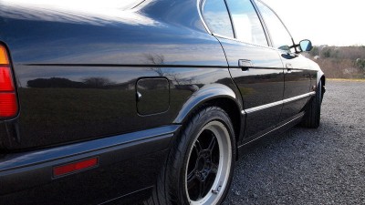 540i_m-sport_ext_l_side_rear